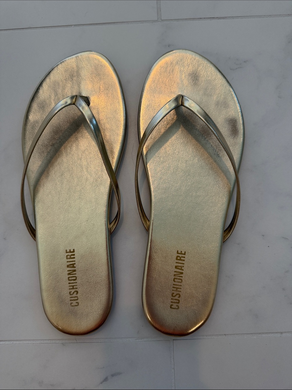 Cushionaire Metallic Gold Women's Flip Flops